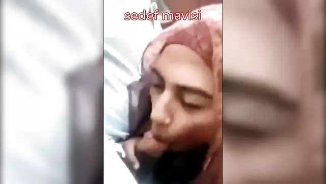 زوجة تركية تمص جوزها قبل الشغل